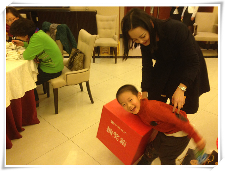 心系业主，暖冬mg冰球突破—2013成都客户答谢会圆满举行